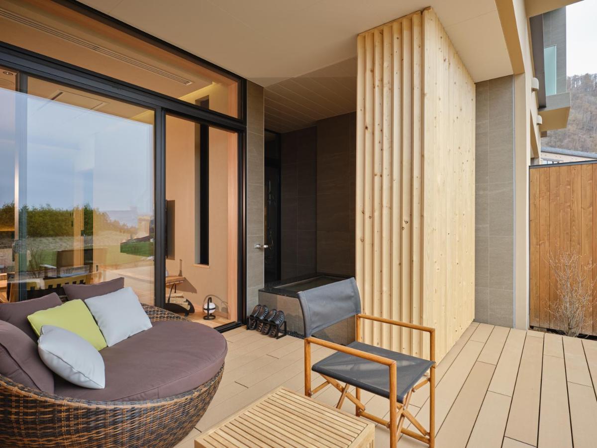 Lake Toya Tsuruga Resort Hikarinouta Toyako ภายนอก รูปภาพ