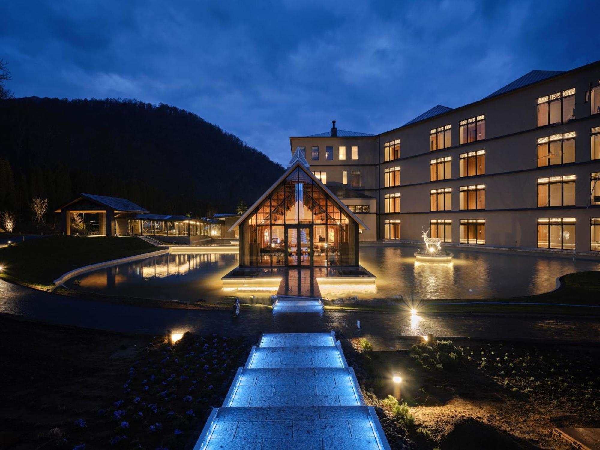 Lake Toya Tsuruga Resort Hikarinouta Toyako ภายนอก รูปภาพ
