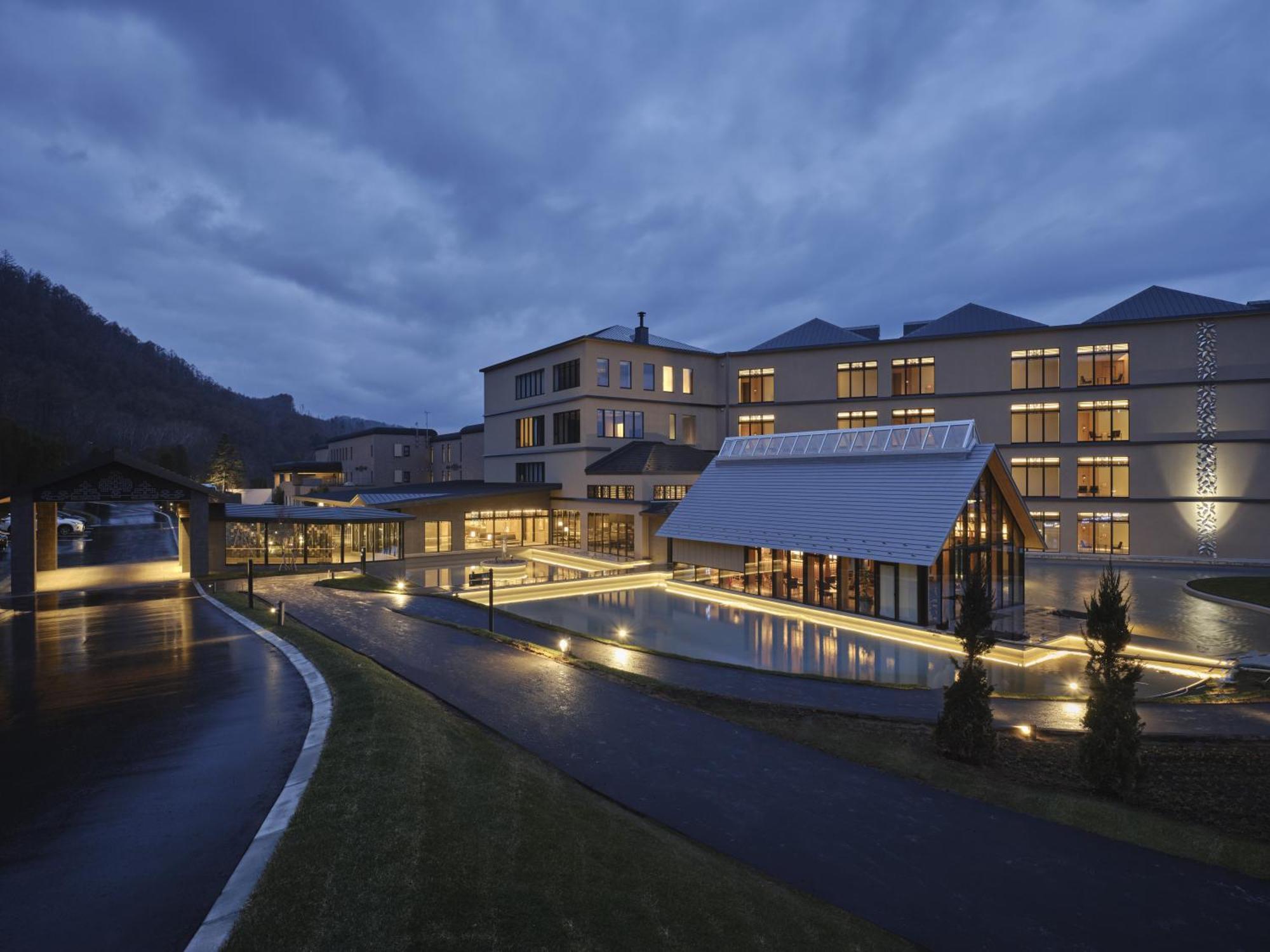 Lake Toya Tsuruga Resort Hikarinouta Toyako ภายนอก รูปภาพ